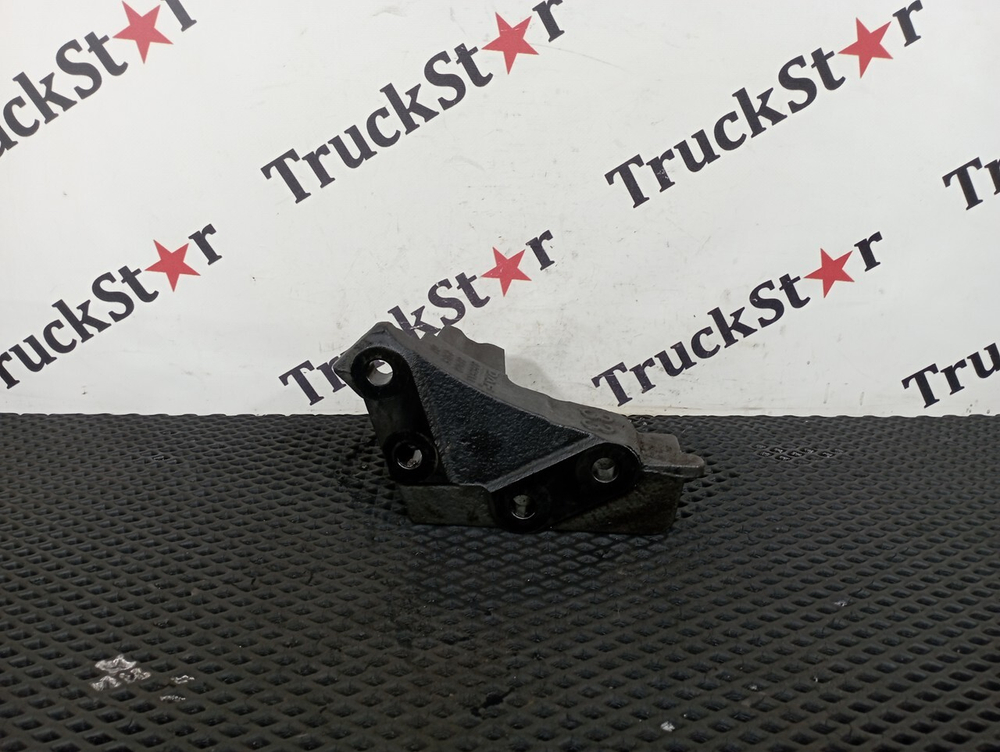 Кронштейн двигателя задний правый 2023г.