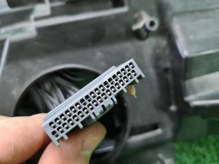 Фара правая Volvo S60 3 (2018-н.в.) LED