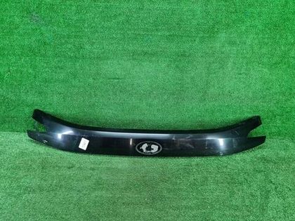 Накладка крышки багаж. Subaru Forester 5 SK 18-нв