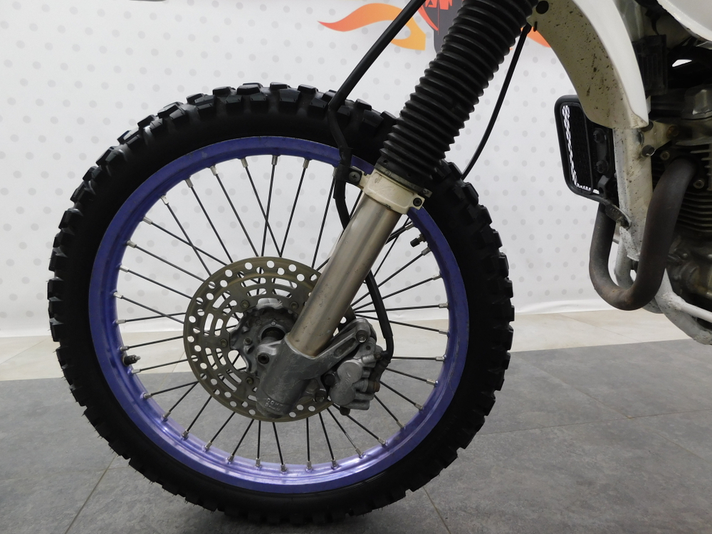 Suzuki Djebel 250 XC, 2000