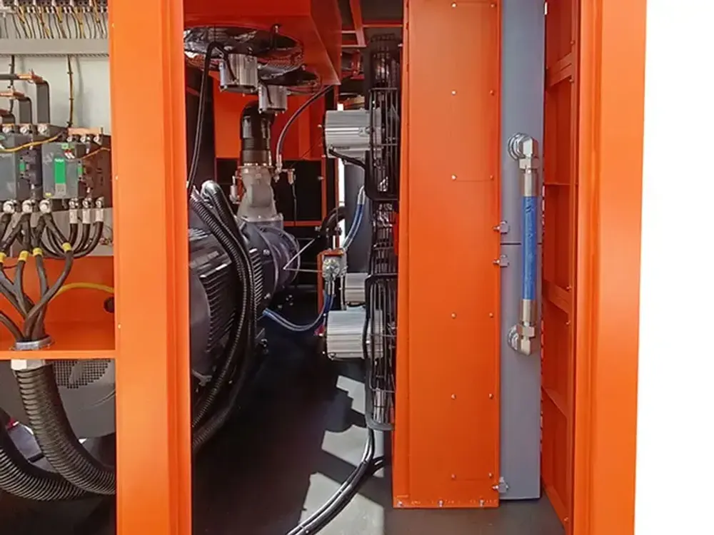 Винтовой компрессор ЗИФ-СВЭ-52,5/0,7 ШМ цеховой +1...+45°С