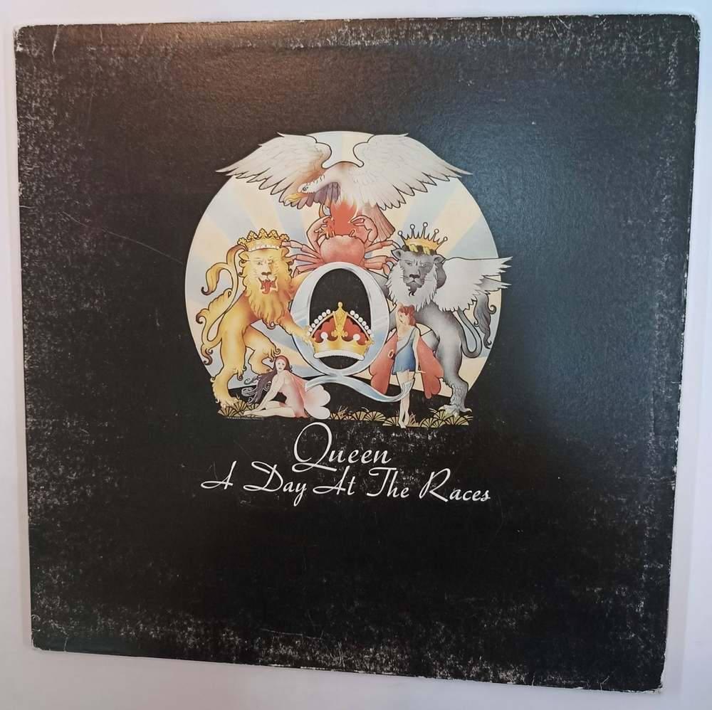 Queen A Day At The Races VG cover (UK 1976)