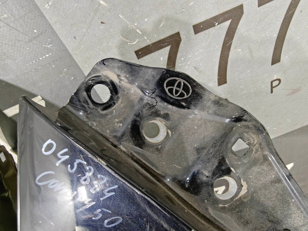 Крыло переднее правое Toyota Camry (XV50) 11-18 Б/У Оригинал 5381106230