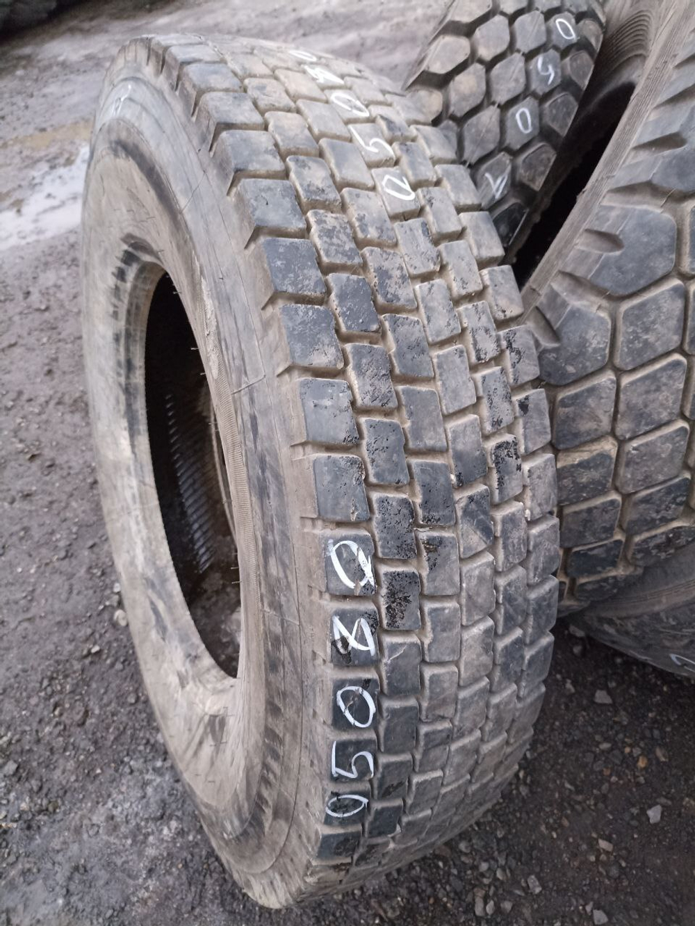 11R22.5 Ovation VI-638 шина б/у