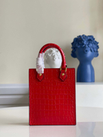Louis Vuitton Petit Sac Plat