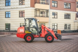Погрузчик POLAR BADGER WL50