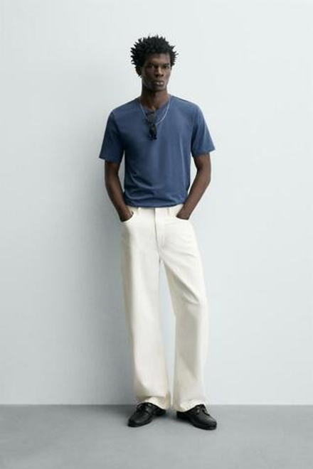 ZARA БАЗОВАЯ ПРИТАЛЕННАЯ ФУТБОЛКА SLIM FIT, СИНИЙ