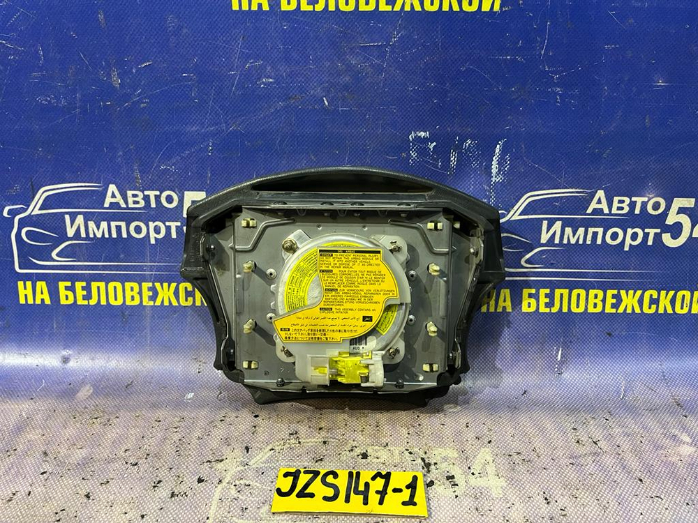Подушка безопасности водительская TOYOTA ARISTO 1996