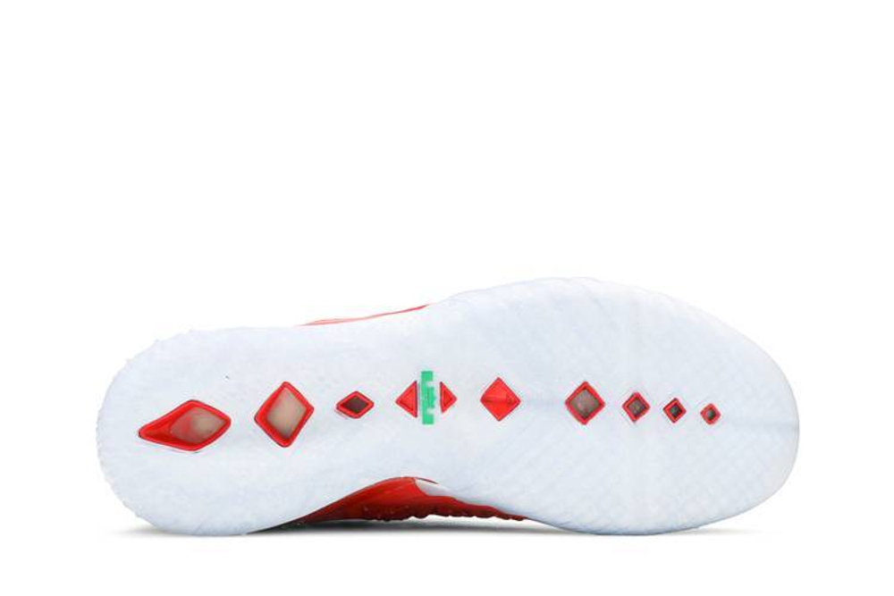 Кроссовки Nike Lebron 18 X-Mas In La 18