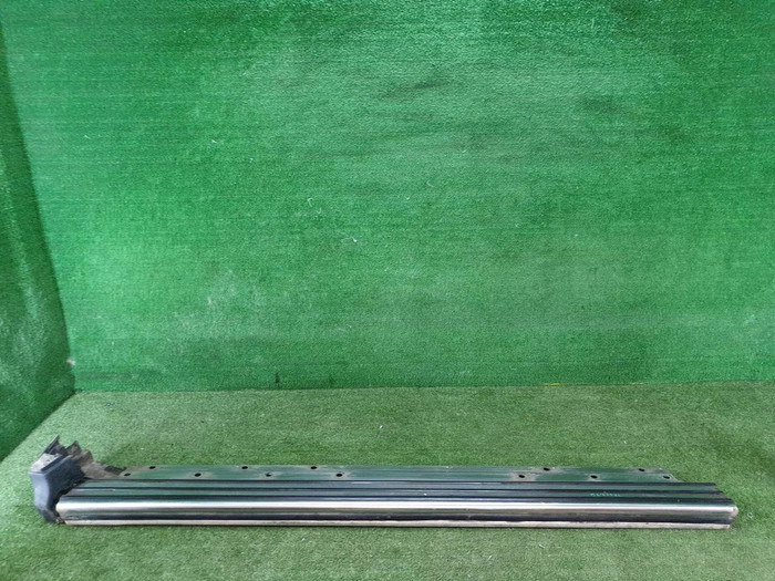 Накладка порога правая Mercedes G W463 (2018-н.в.)