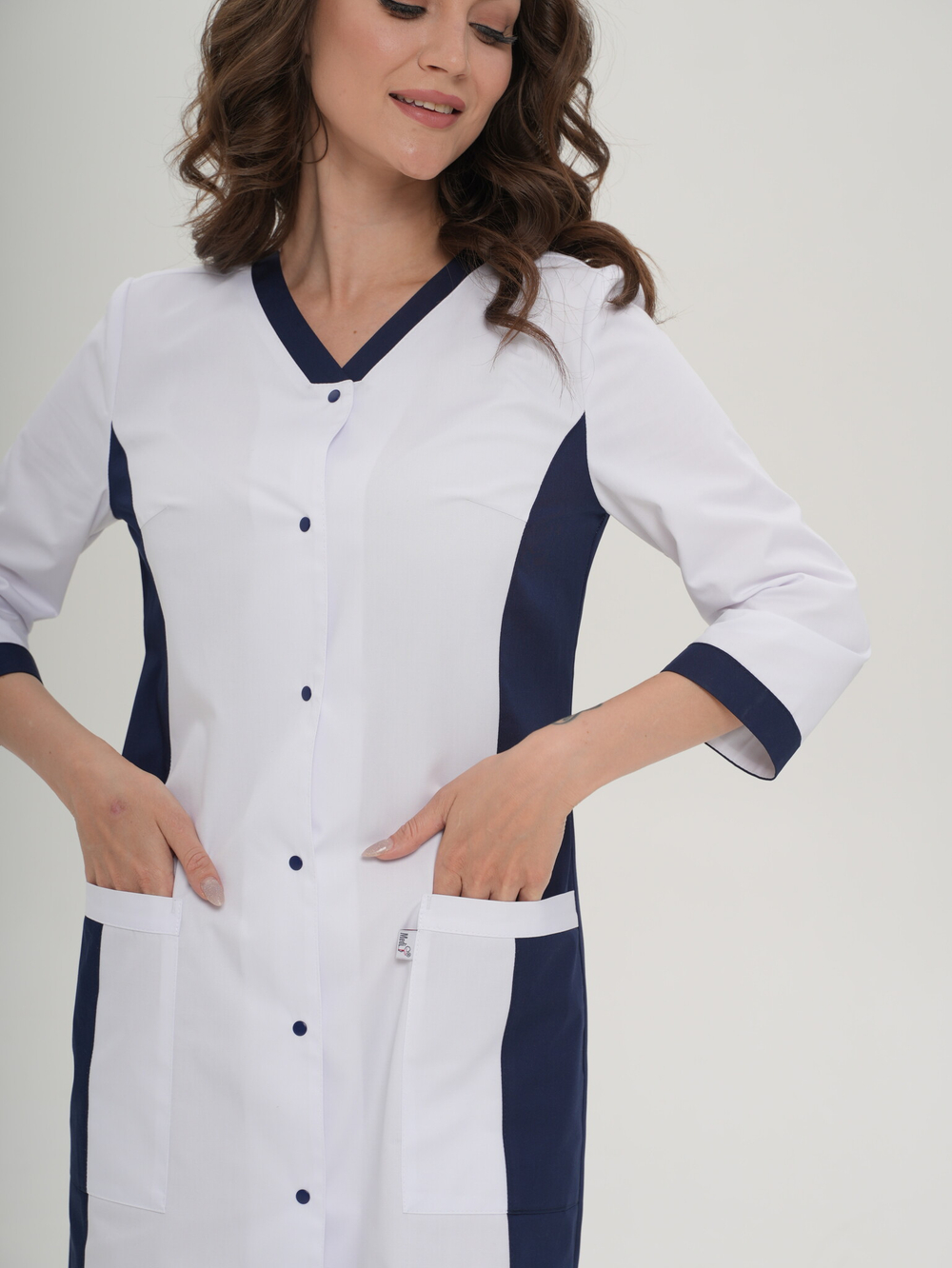 Халат медицинский женский | Х-250/2ак 3/4 клеон проф