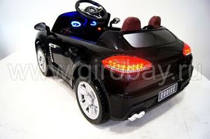 Детский электромобиль River Toys PORSHE E001EE черный