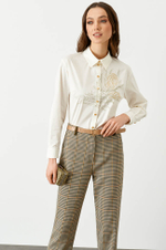 22713 Блузка женская (молочный)