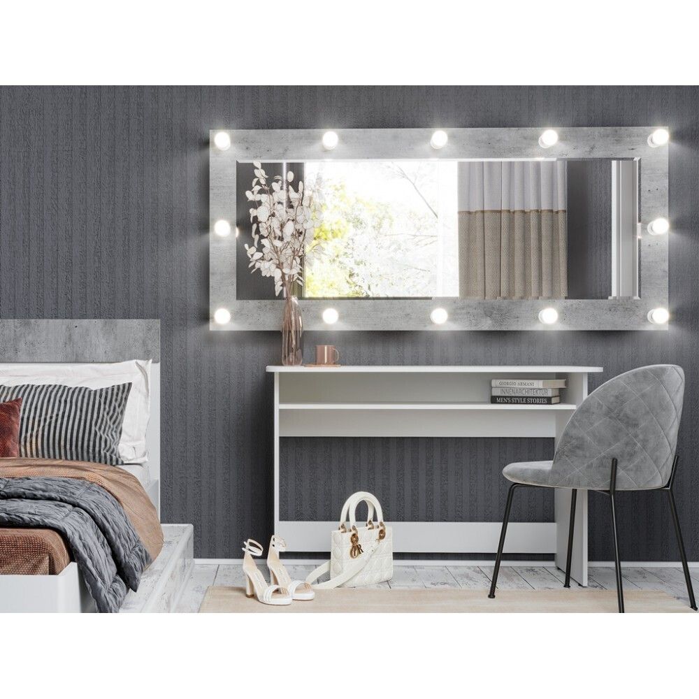 Инстайл зеркало