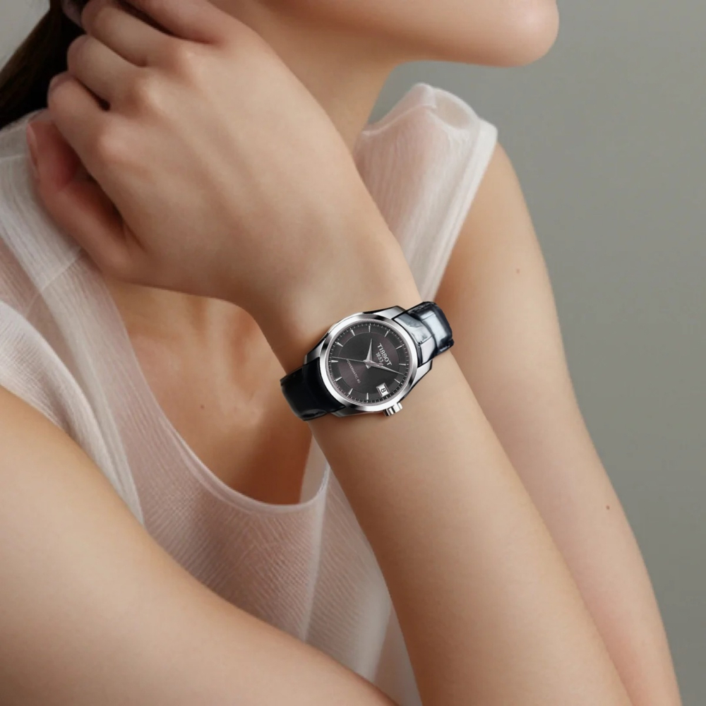 Часы TISSOT 32mm, T035.207.16.061.00