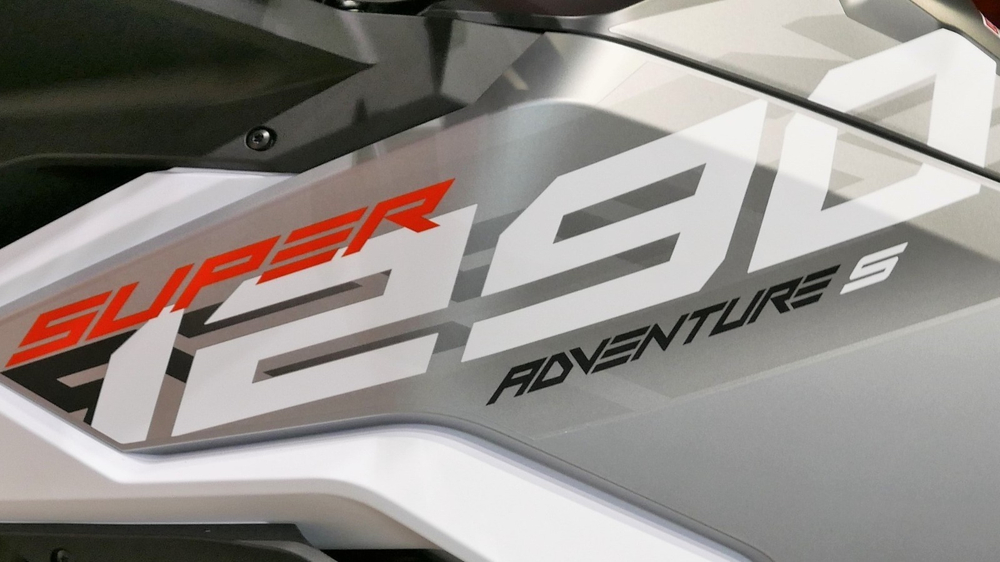 KTM 1290 Super Adventure S 2024