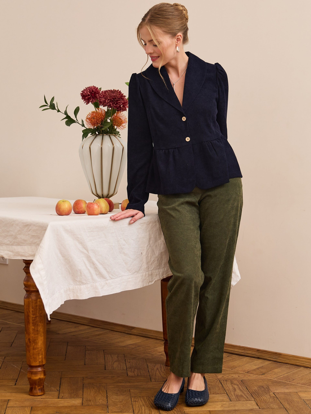 Брюки классические вельветовые