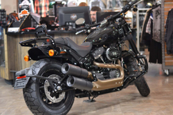 Fat Bob 114 (Fxfbs), Softail, Harley-Davidson 2020 Vivid Black customized