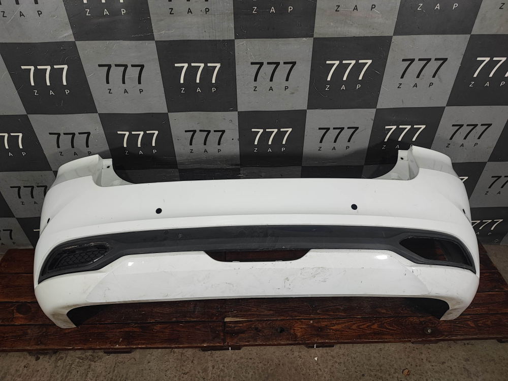 Бампер задний Lada Vesta 22-нв Б/У Оригинал 8450040066