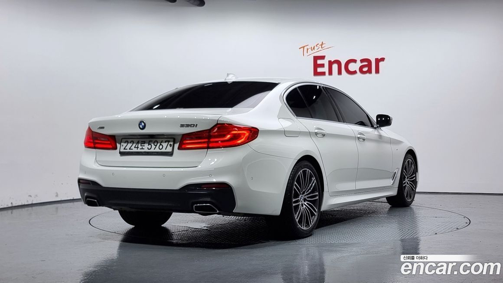 BMW 5 Series (G30) 530i xDrive M Sports Plus (09.2019)