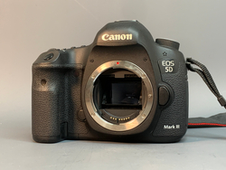 Canon EOS 5D Mark III 38.100 кадров