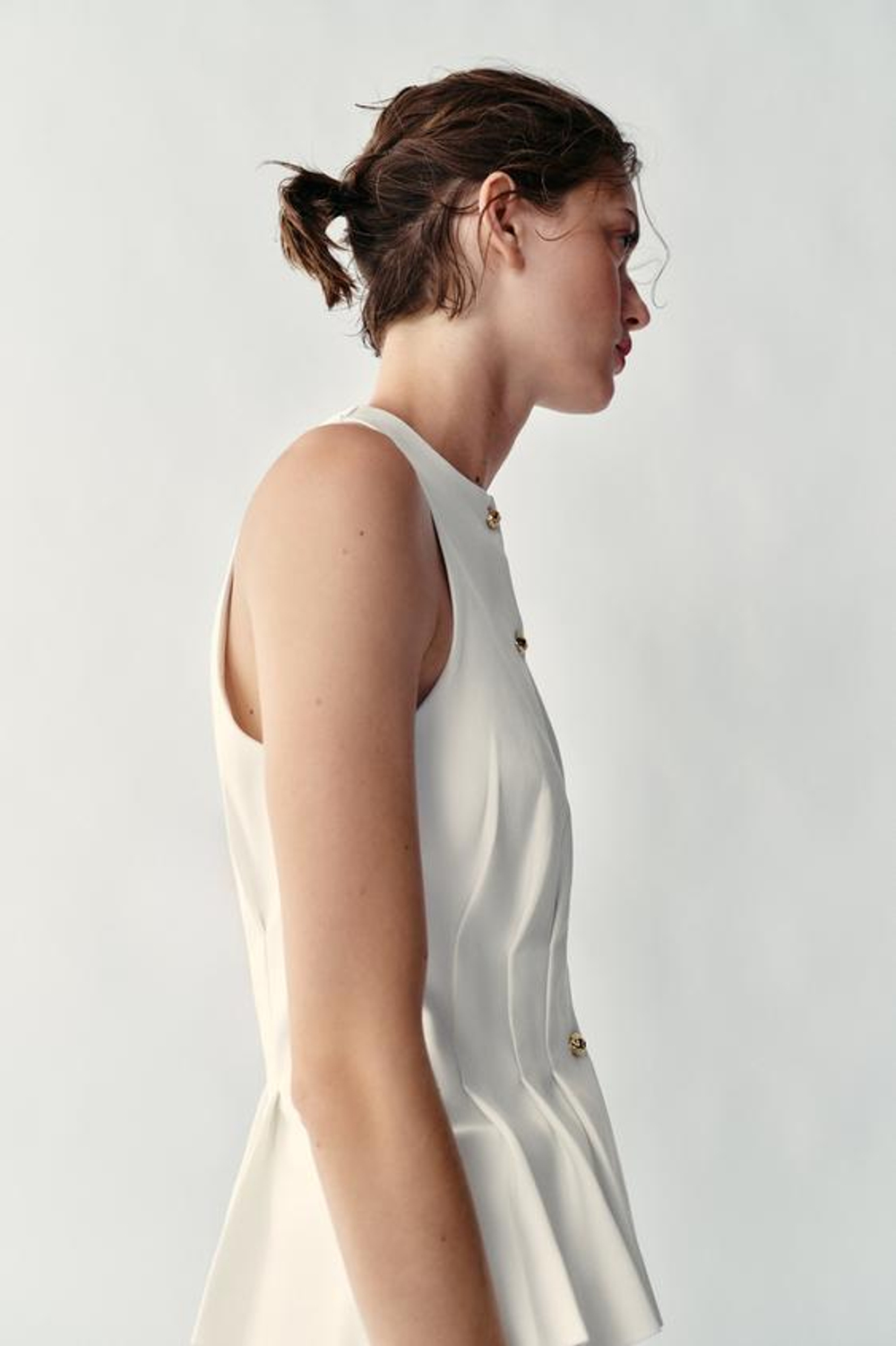 ZARA ЖИЛЕТ СО СКЛАДКАМИ, БЕЛЫЙ