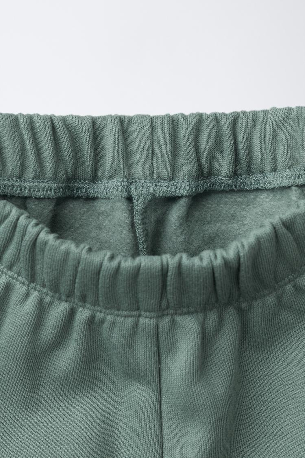 ZARA КОМПЛЕКТ ДЖОГГЕРОВ С ПРИНТОМ CARS LIGHTNING MCQUEEN © DISNEY, ЗЕЛЕНОВАТО-СИНИЙ