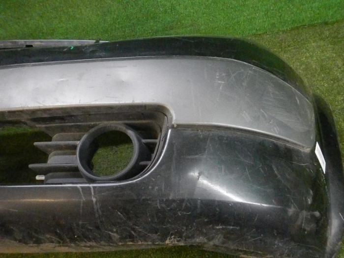 Бампер передний Renault Megane 2 (2002-2006)