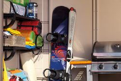 Пластиковый хозблок Keter Factor 8x6