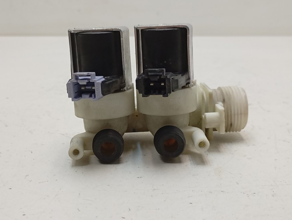 RST602 кт66 Клапан подачи воды для стиральной машины Hotpoint-Ariston W16003150500 б/у