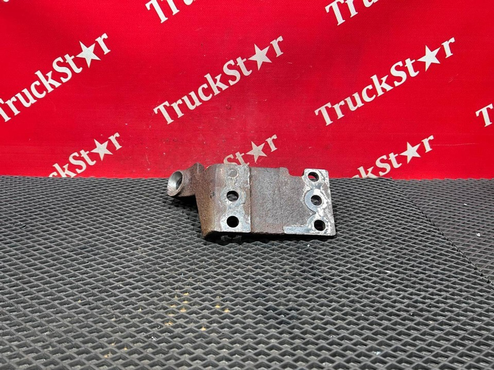 Кронштейн двигателя задний правый