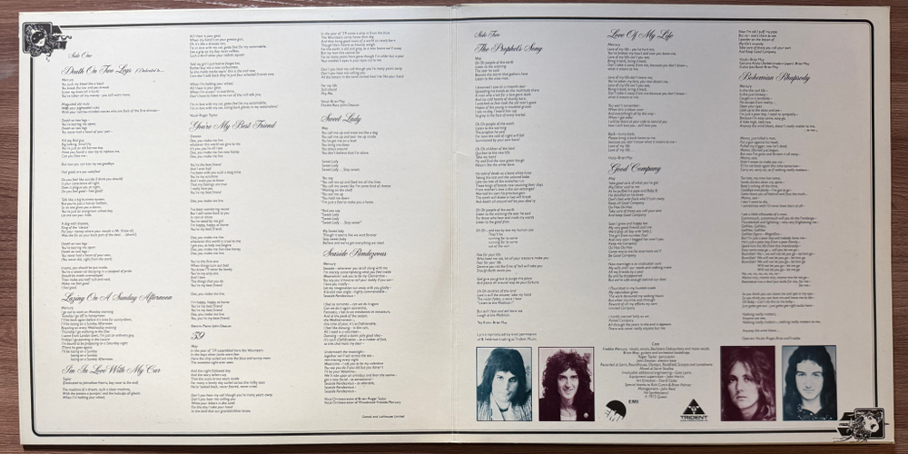 Queen ‎– A Night At The Opera (Греция) Т
