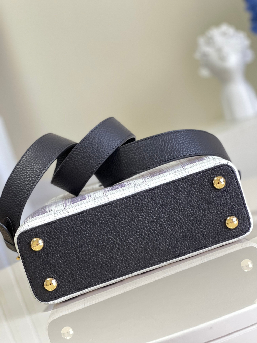 Louis Vuitton Capucines BB