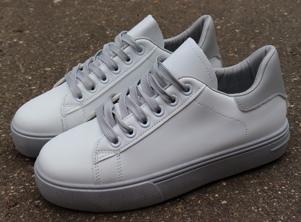 Кроссовки (36-40)р. / шт.