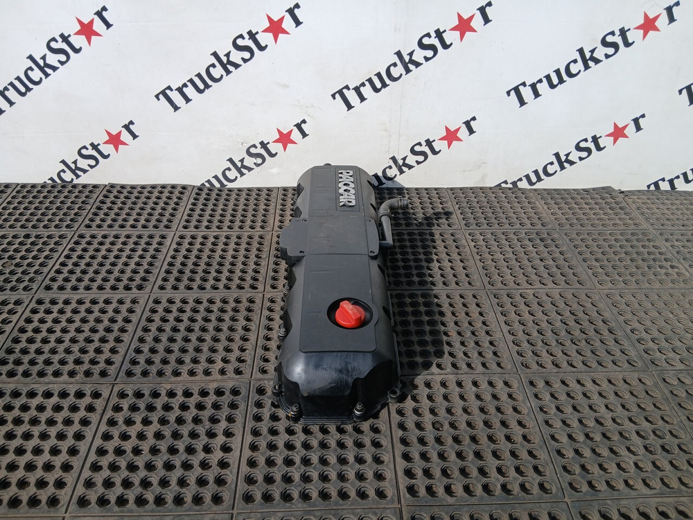 Крышка клапанная