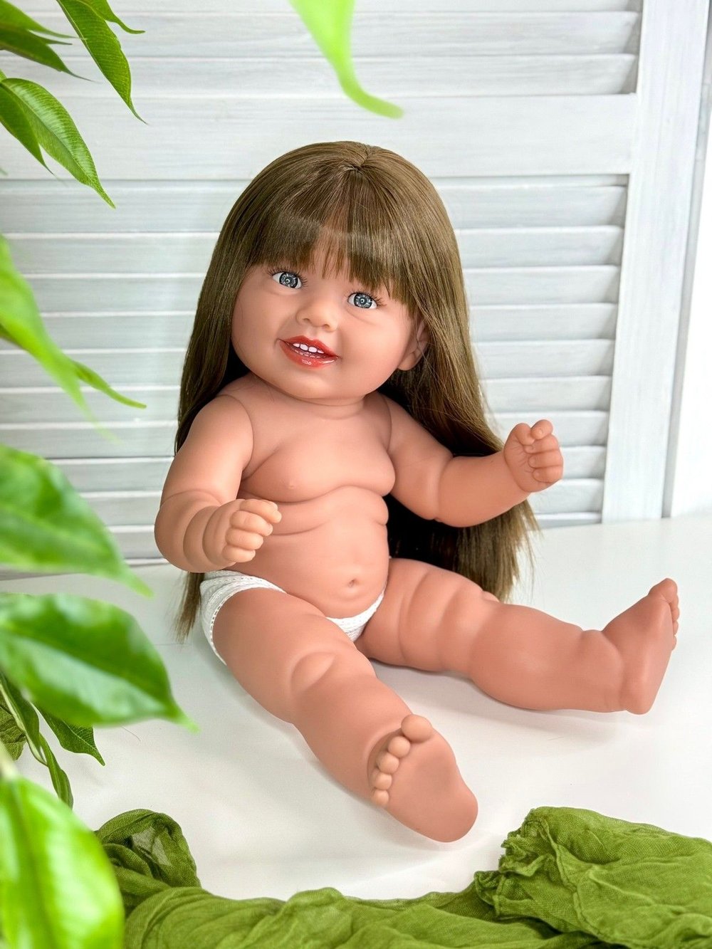 Кукла Manolo Dolls виниловая Diana без одежды 47см (7303)