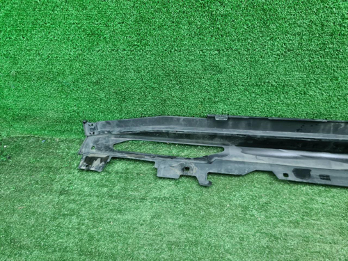 Накладка порога правая BMW 4er G26 (2020-н.в.)