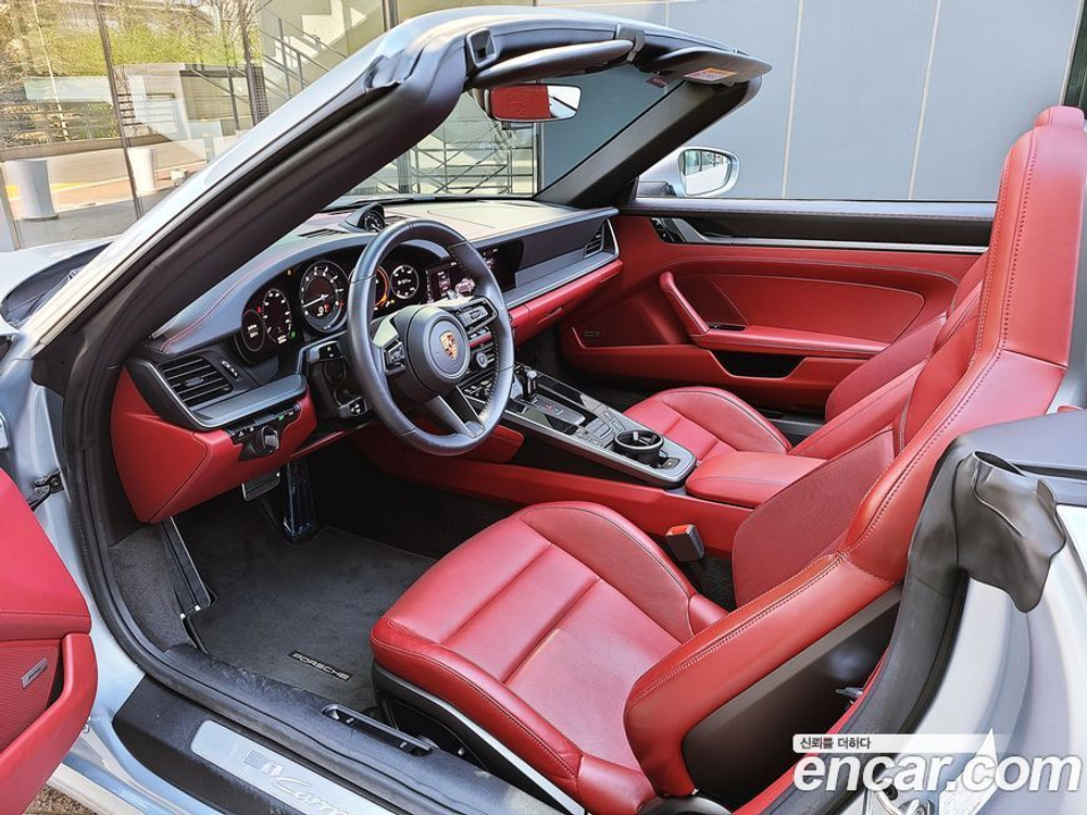 Porsche 911 (992) Carrera 4 Cabriolet (08.2020)