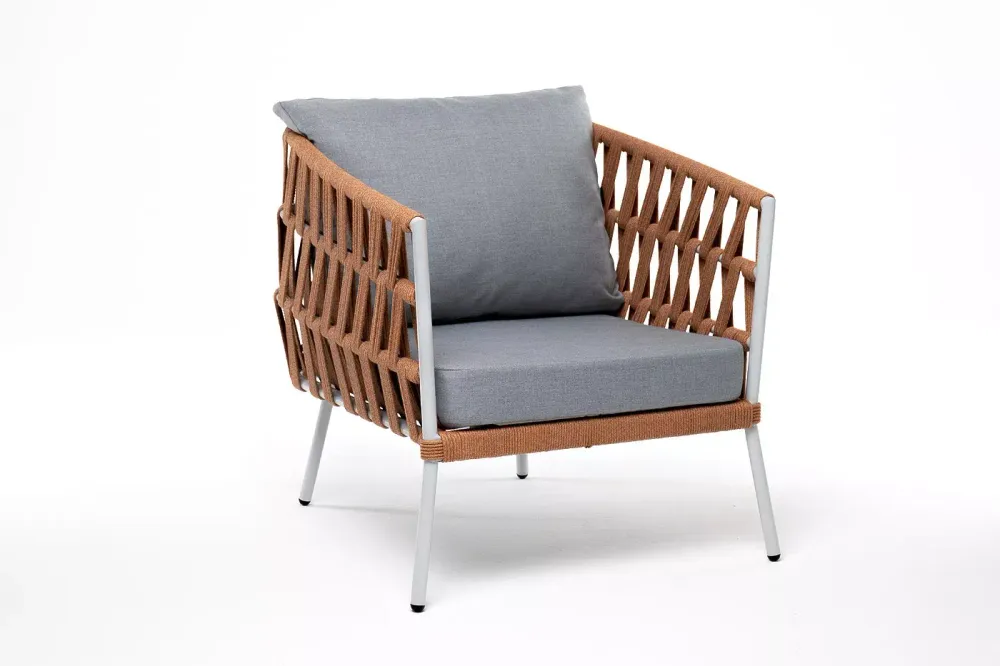 "Диего" кресло плетеное из роупа, каркас алюминий светло-серый (RAL7035) муар, роуп оранжевый меланж круглый, ткань светло-серая