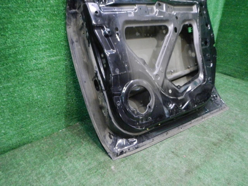 Дверь передняя правая Honda Pilot 2 (2008-2015)