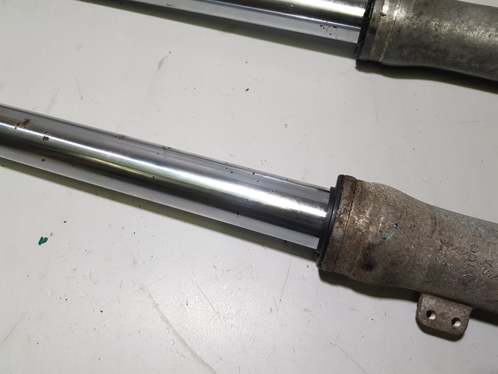 перья вилки Yamaha Serow 225 XT225 1KH