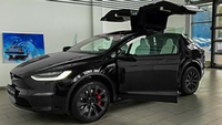 Tesla Model X Plaid (2024)