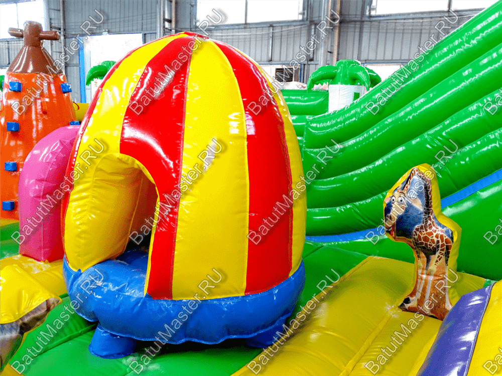 Коммерческий надувной батут "Джунгли с двумя входами" 10*7*4
