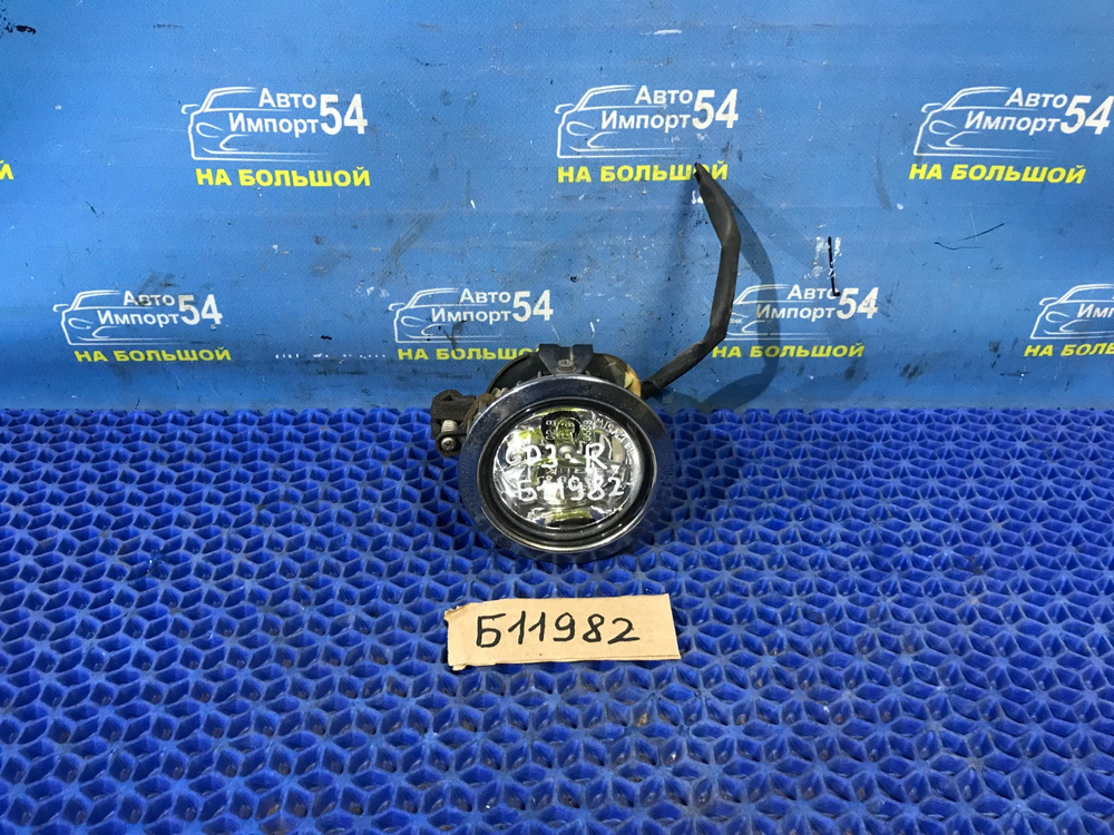 Туманка правая SUBARU IMPREZA 2002-2005