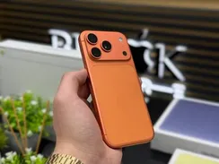 Б/У Телефон Apple iPhone 17 Pro 256Gb Cosmic Orange e-sim 100% (JX6VW4FHNH)