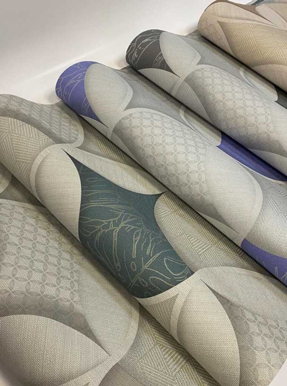 Аура - 82 синяя