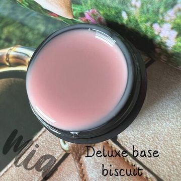 База камуфлирующая Delux biscuit Mia 50 мл