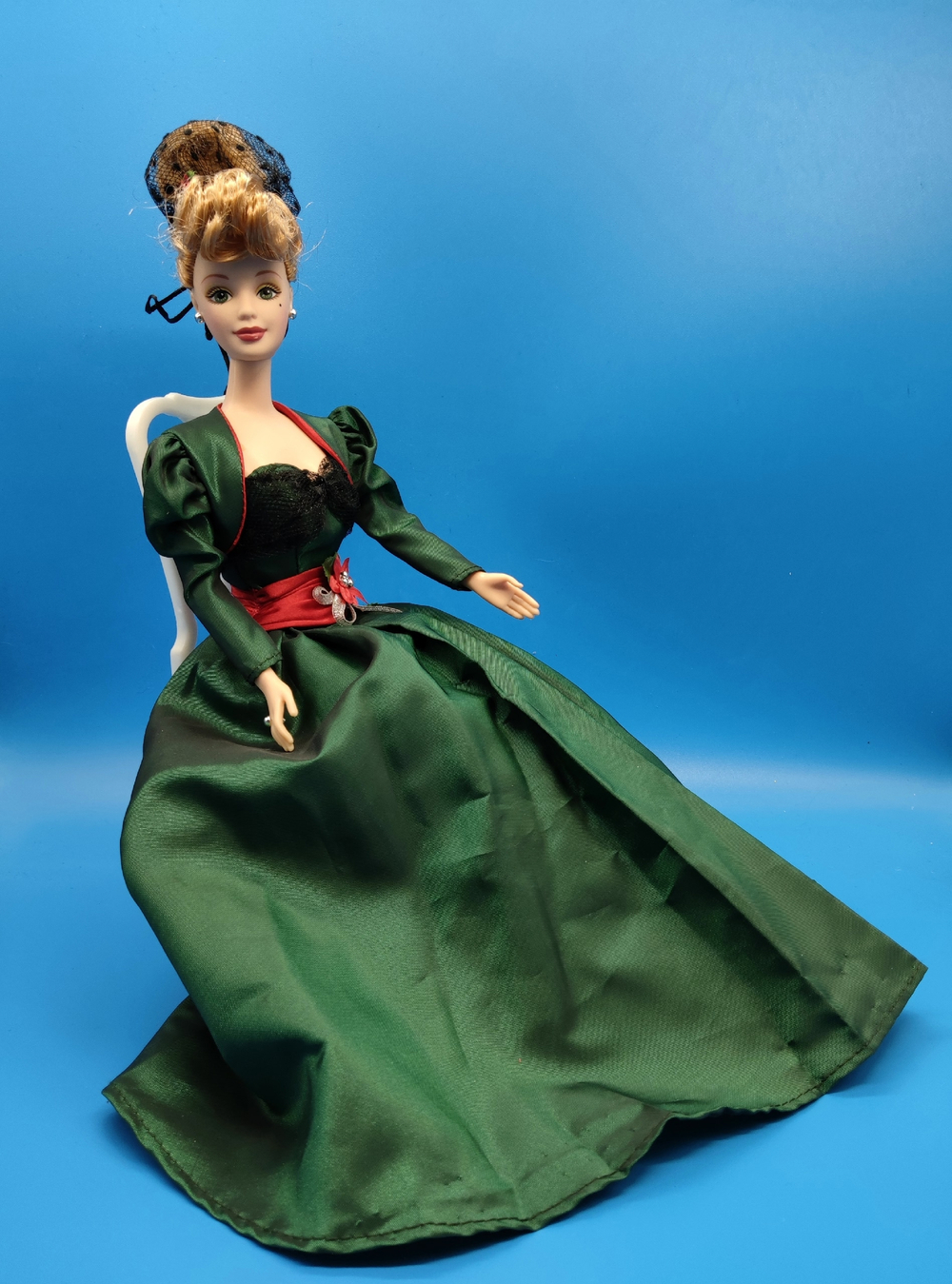 Кукла Барби 90-х винтаж Barbie Holiday Sensation 03334