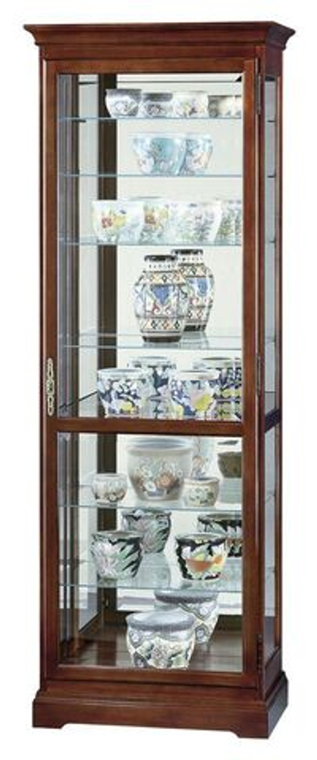 Витрина Howard Miller 680-286 Chesterfield