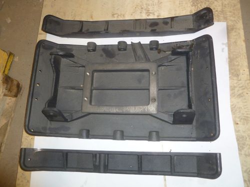 Подошва виброплиты TSS-WP265/330 YH (с накладками )/Vibrating plate